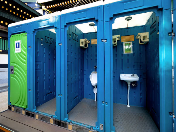 Best Porta potty delivery and setup  in Danville, IN